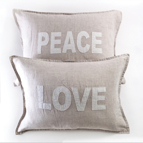 Jilly Box Peace & Love shams - Picture 4 of 5